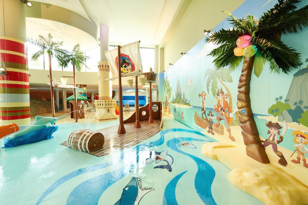 Vacationclub - Baltic Park Fort Apartament E.111 Świnoujście Exteriör bild